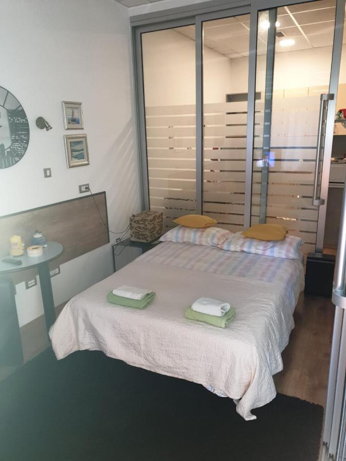 Studio Two Roses Apartamento Split Exterior foto