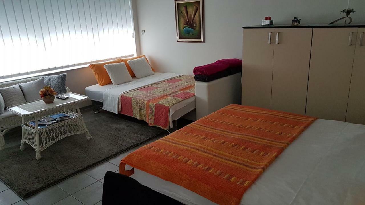 Studio Two Roses Apartamento Split Exterior foto